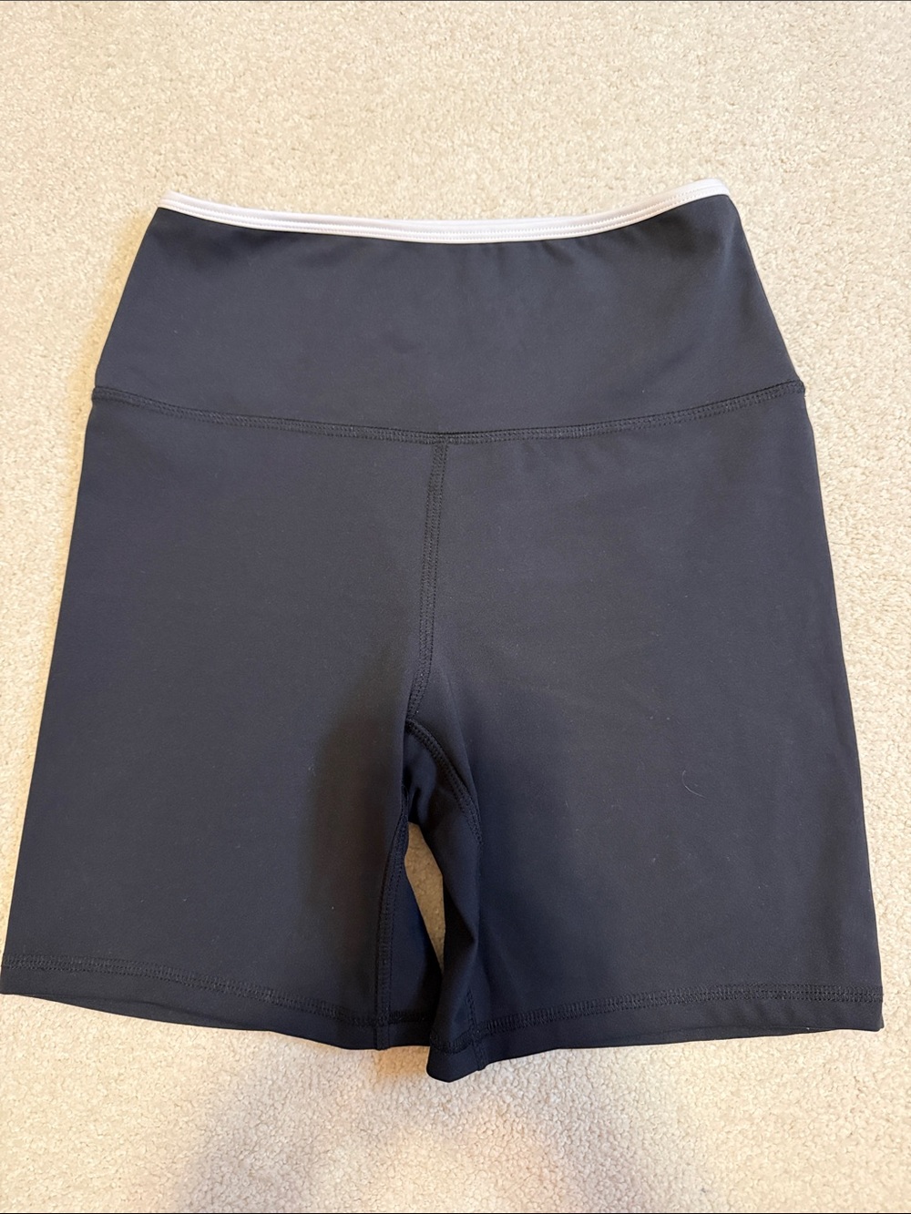 High-Waist Black Women's Bike Shorts with Contrast Waistband